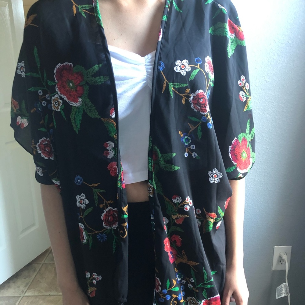 Floral print kimono